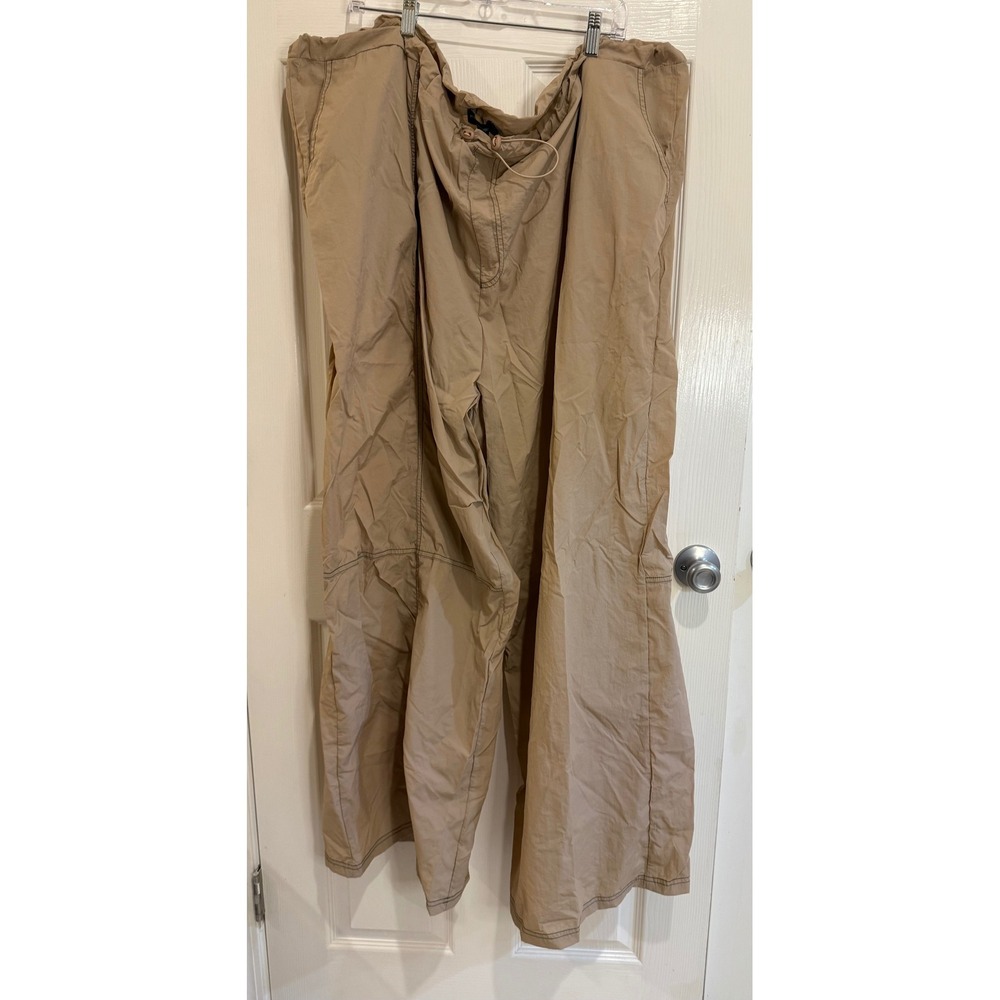 PrettyLittleThing NWT Plus Size Khaki Drawstring Waist Wide Leg Pants UK26